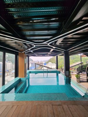 ảnh bể bơi đã hoàn thiện 